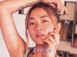 Evie_Le